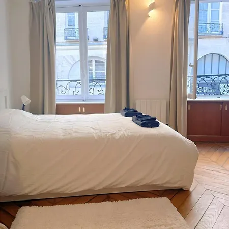 Apartment Louvre 1-min Walk Elegant *